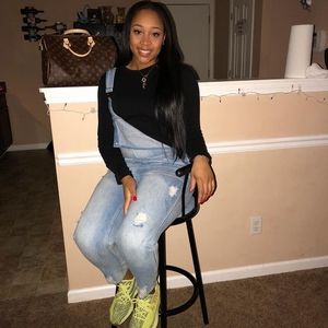 Meet your Posher, Amadi